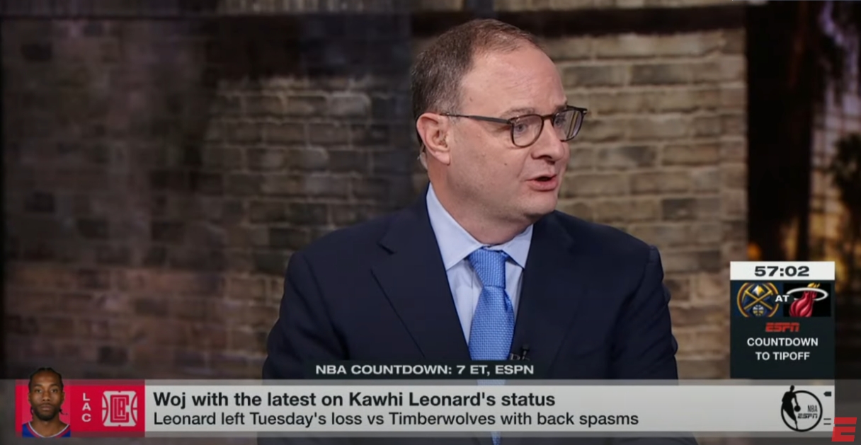 Woj：小卡预计不会缺席很久 他昨晚提前离开只是觉得在球馆不舒服