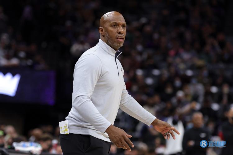 比卢普斯：球队第一节打得不错 但第二节遇到了困难